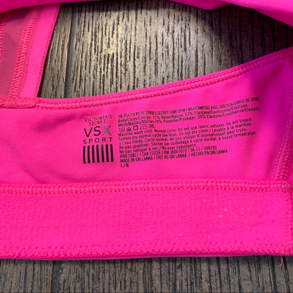 Victoria Secret - Picture 6 of 6